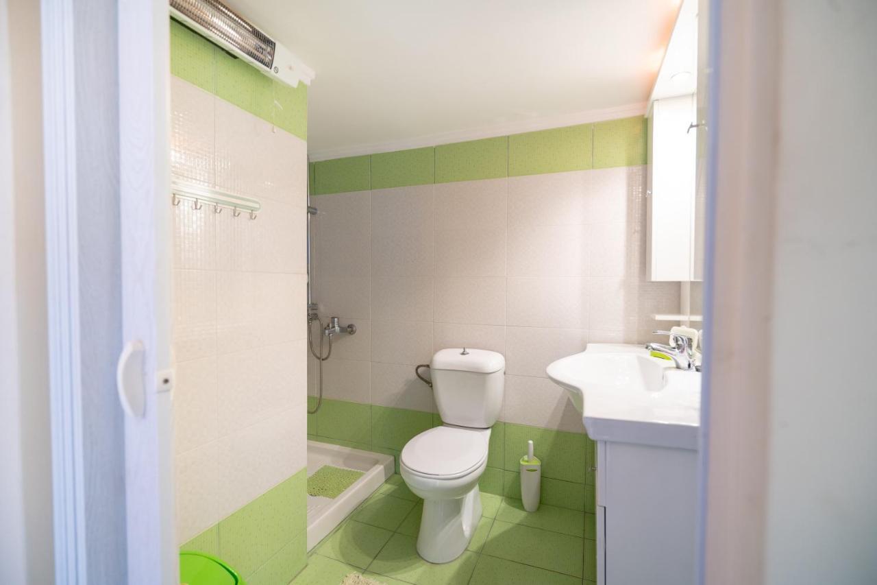 Attica Train Station 1 Bedroom 4 Pers Apartment Athens Exterior photo